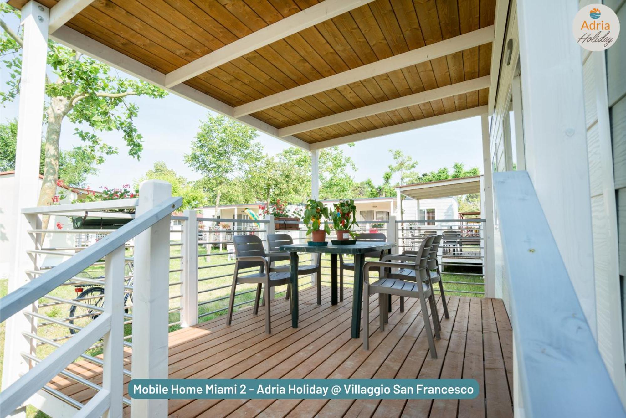Villaggio San Francesco - Adria Holiday Mobile Homes دونا فيردي المظهر الخارجي الصورة
