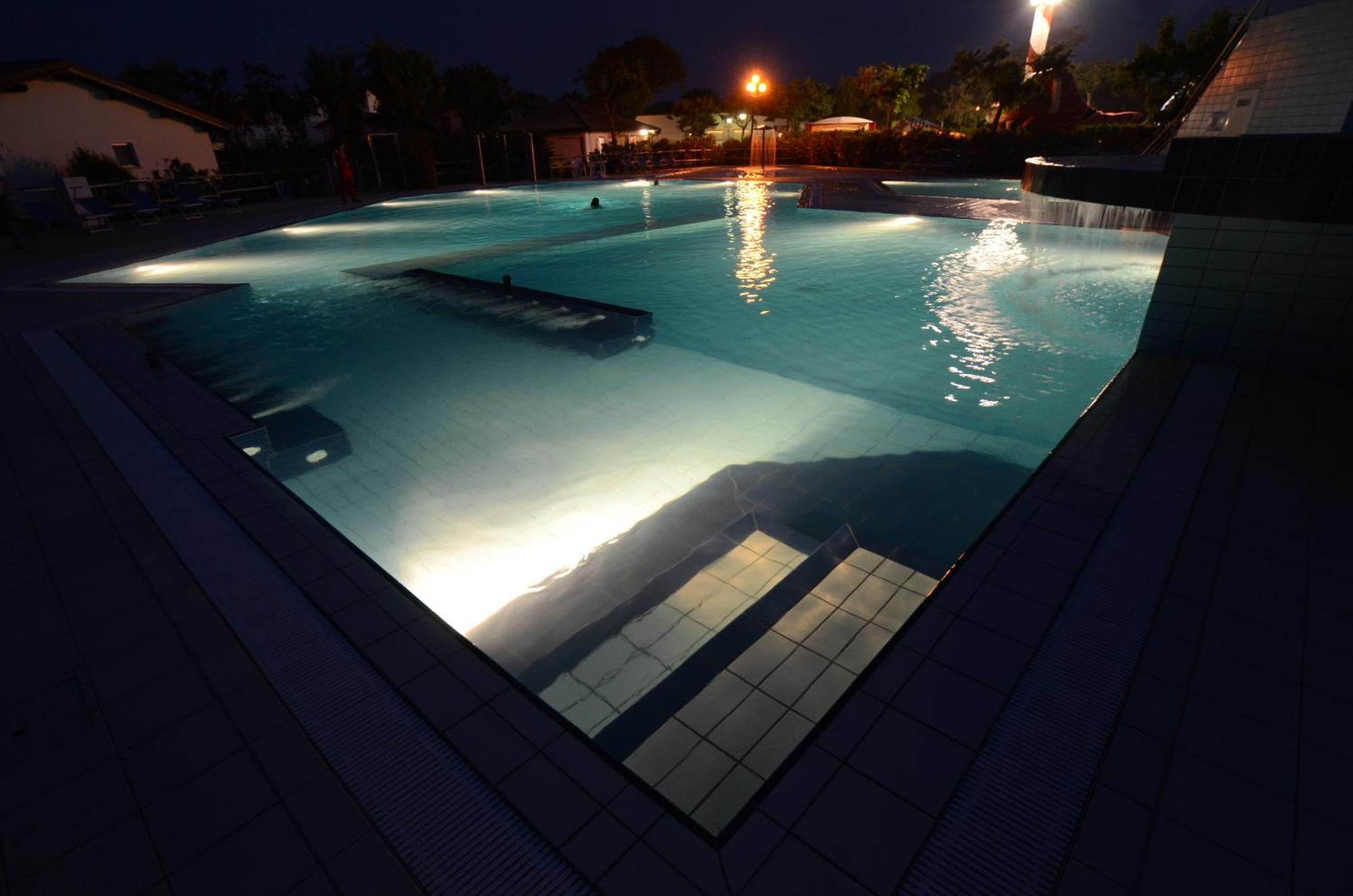 Villaggio San Francesco - Adria Holiday Mobile Homes دونا فيردي المظهر الخارجي الصورة